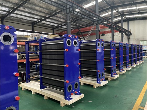 Industrial plate heat exchanger